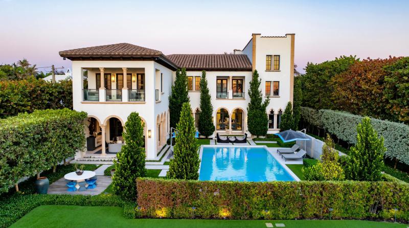  Single Family Homes Photo 2:  Delray Beach,  FL 33483