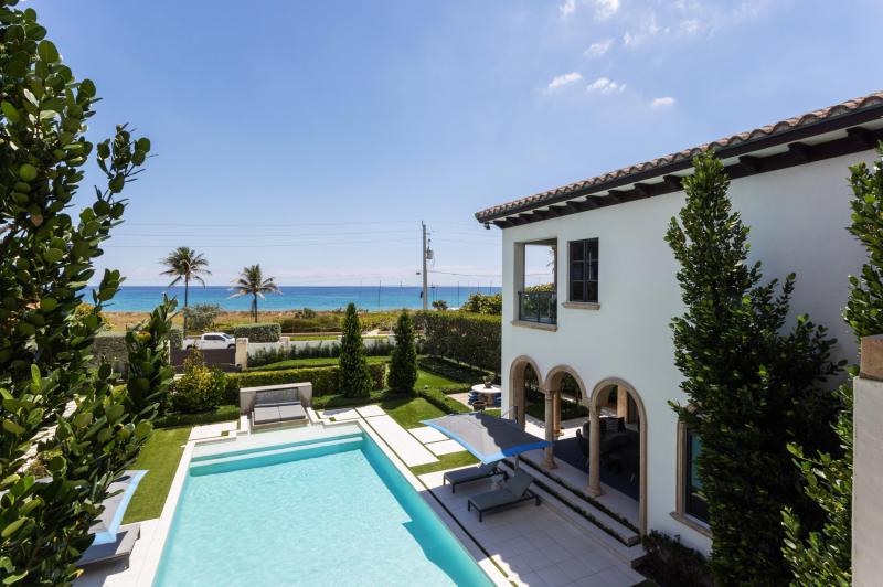  Single Family Homes Photo 58:  Delray Beach,  FL 33483