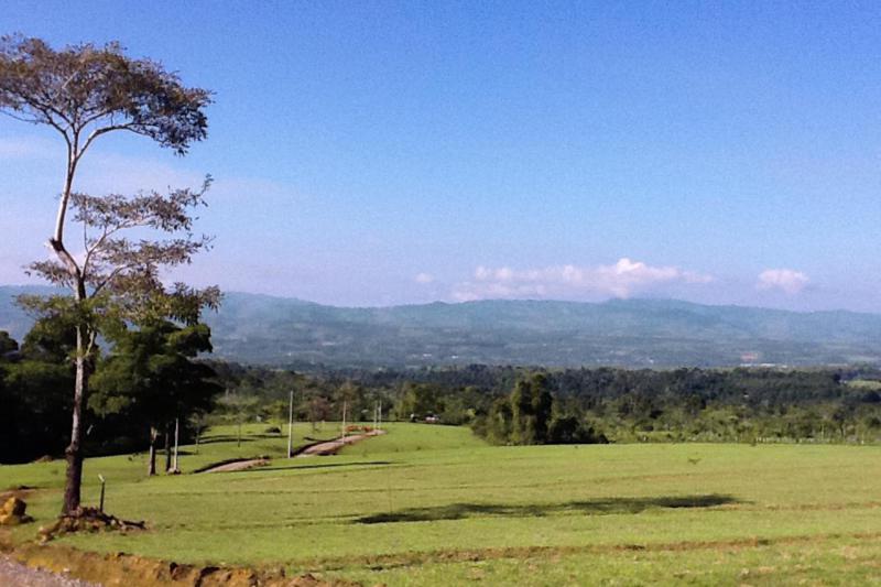  Commercial & Industrial Land Images 