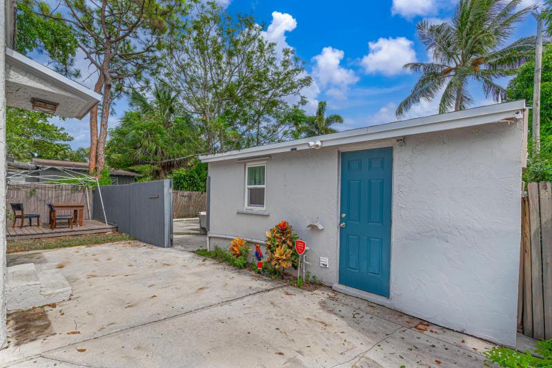 Duplex, Triplex and Fourplex Images