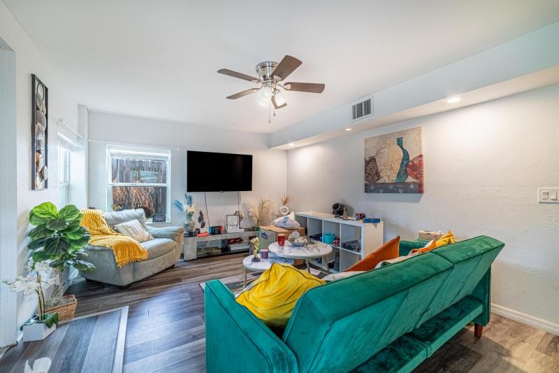 Duplex, Triplex and Fourplex Images