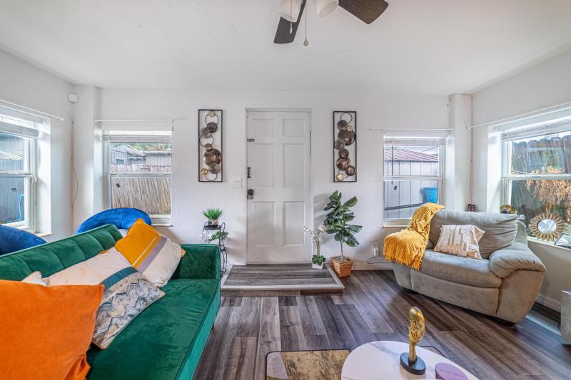 Duplex, Triplex and Fourplex Images