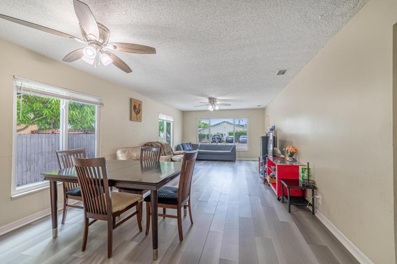 Duplex, Triplex and Fourplex Images