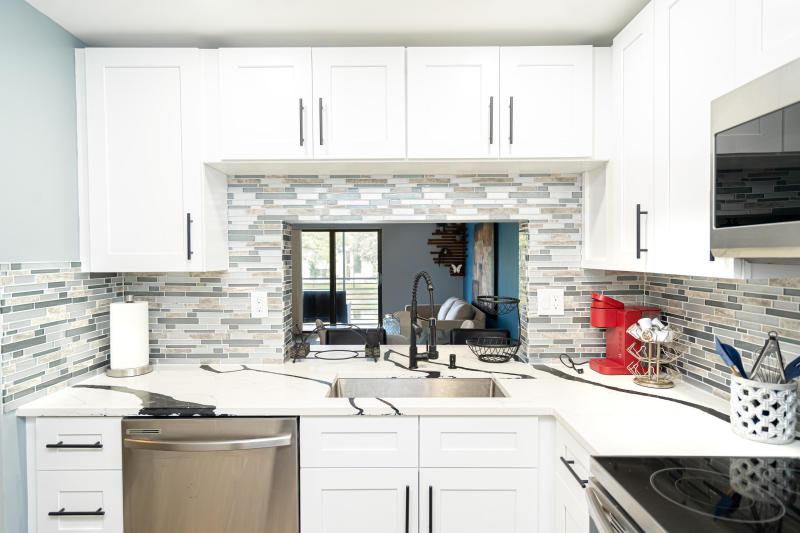  Condo & Townhome Photos