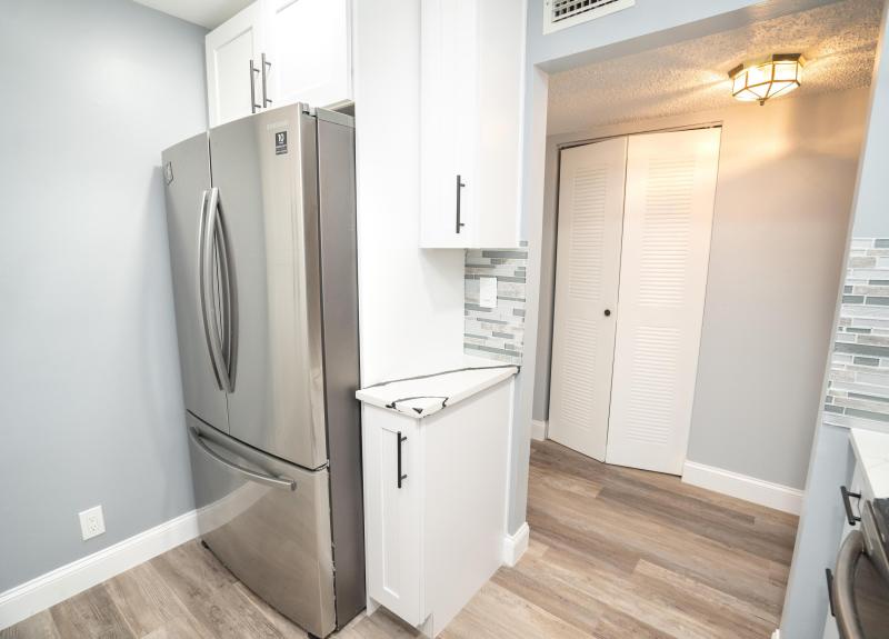  Condo & Townhome Photos