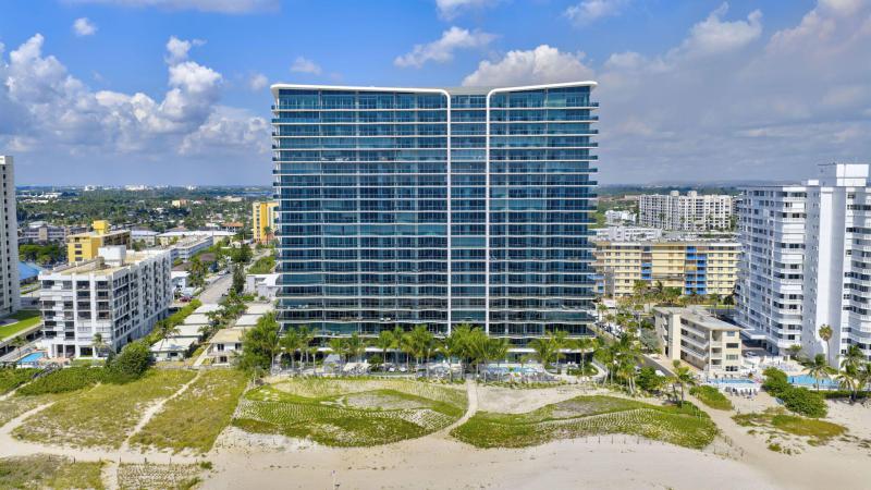  Condo & Townhome Photos