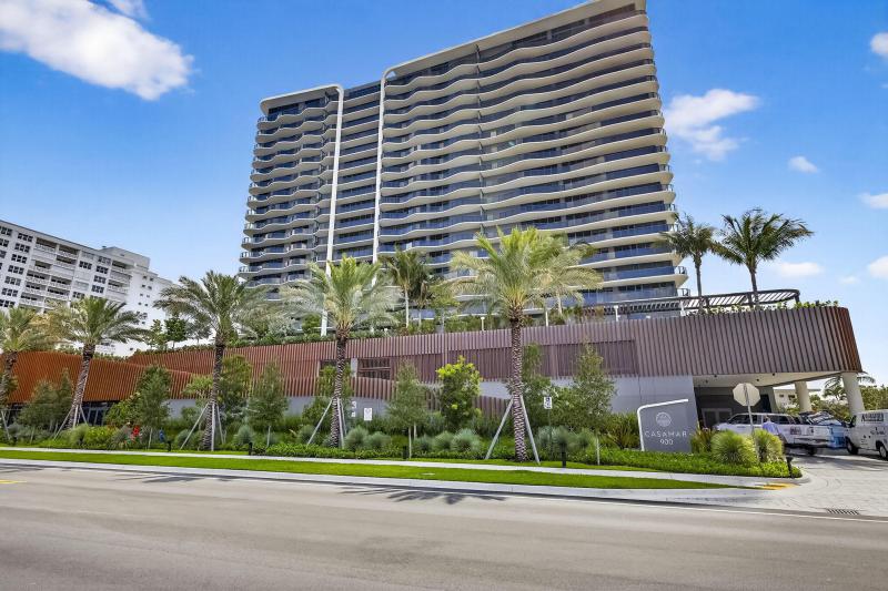  Condo & Townhome Photos