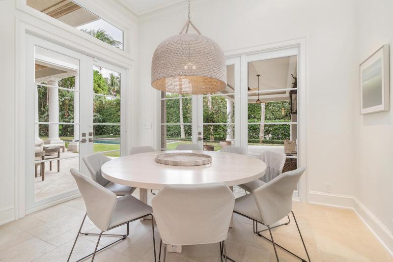  Single Family Homes Photo 10:  Palm Beach,  FL 33480