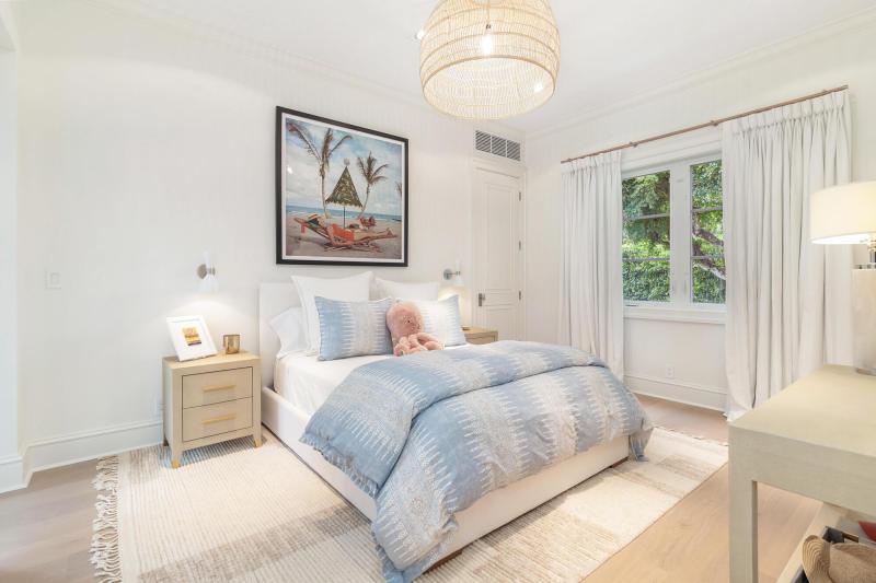  Single Family Homes Photo 16:  Palm Beach,  FL 33480