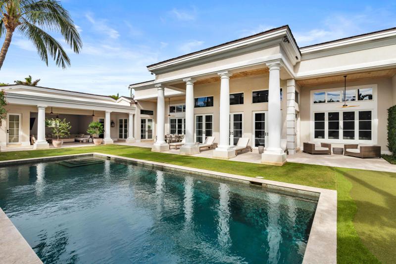  Single Family Homes Photo 24:  Palm Beach,  FL 33480