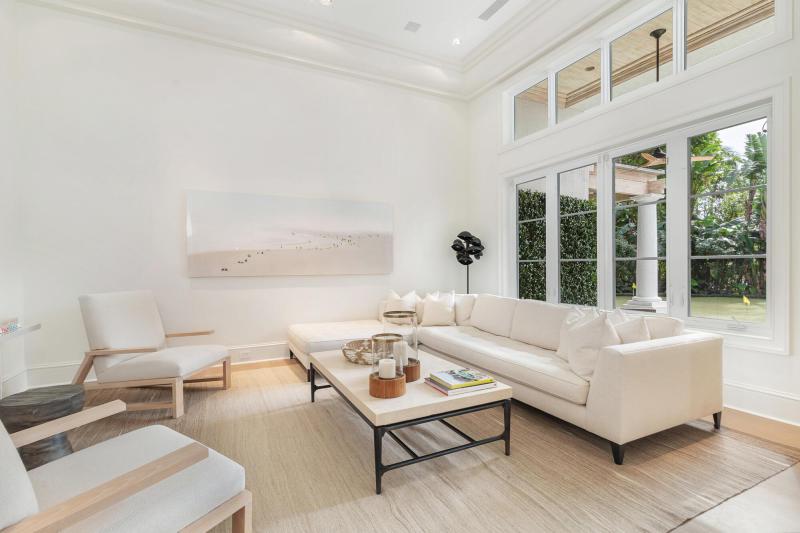  Single Family Homes Photo 4:  Palm Beach,  FL 33480