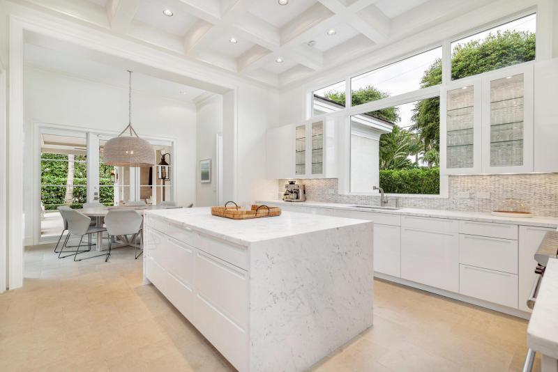 Single Family Homes Photo 7:  Palm Beach,  FL 33480