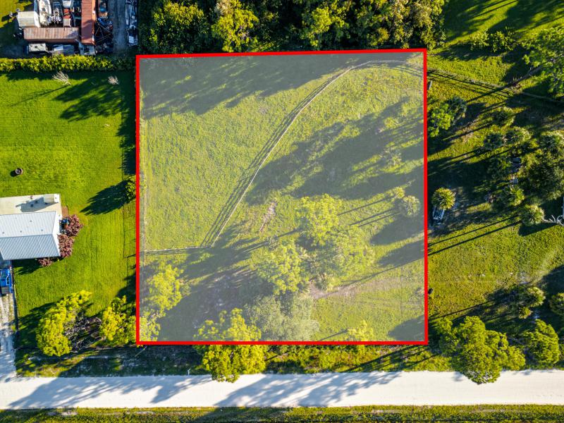  Commercial & Industrial Land Images 