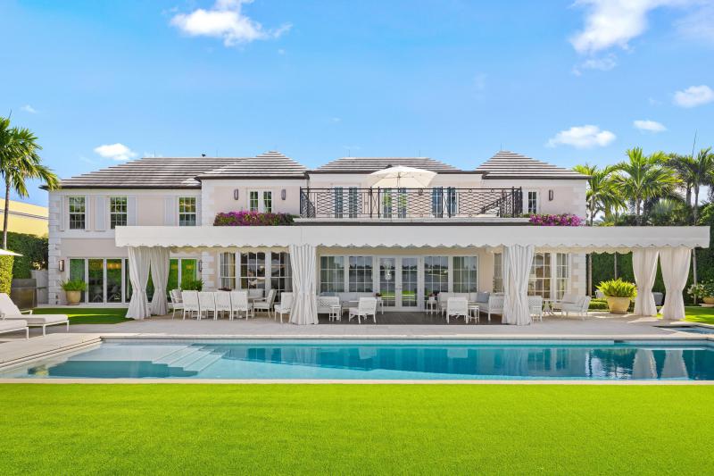  Single Family Homes Photo 12:  Palm Beach,  FL 33480