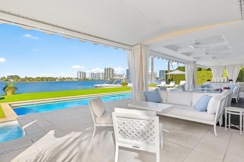  Single Family Homes Photo 23:  Palm Beach,  FL 33480