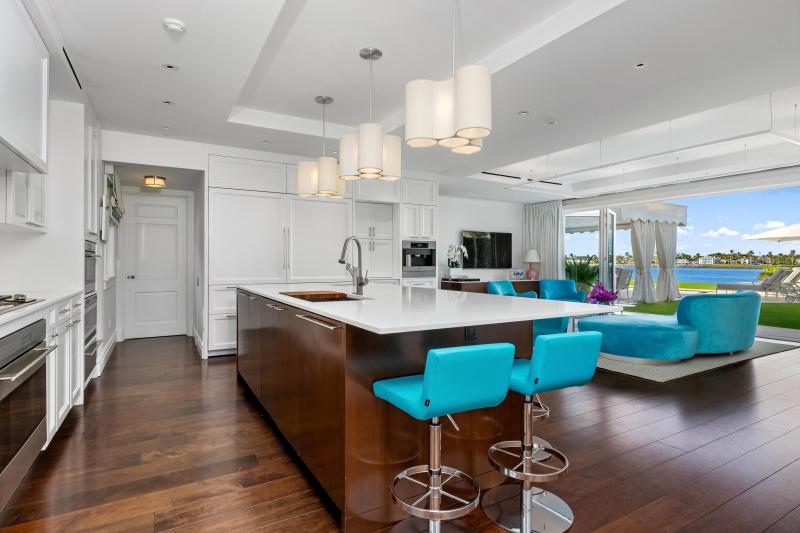  Single Family Homes Photo 45:  Palm Beach,  FL 33480