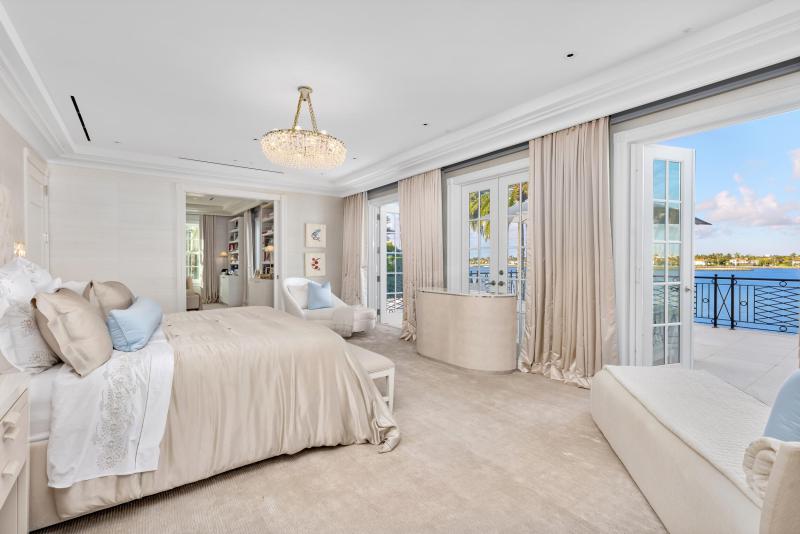  Single Family Homes Photo 59:  Palm Beach,  FL 33480