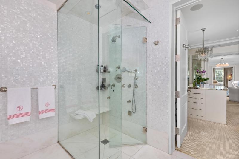  Single Family Homes Photo 65:  Palm Beach,  FL 33480