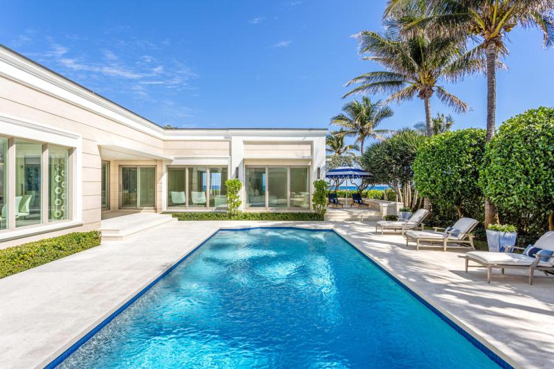  Single Family Homes Photo 23:  Palm Beach,  FL 33480