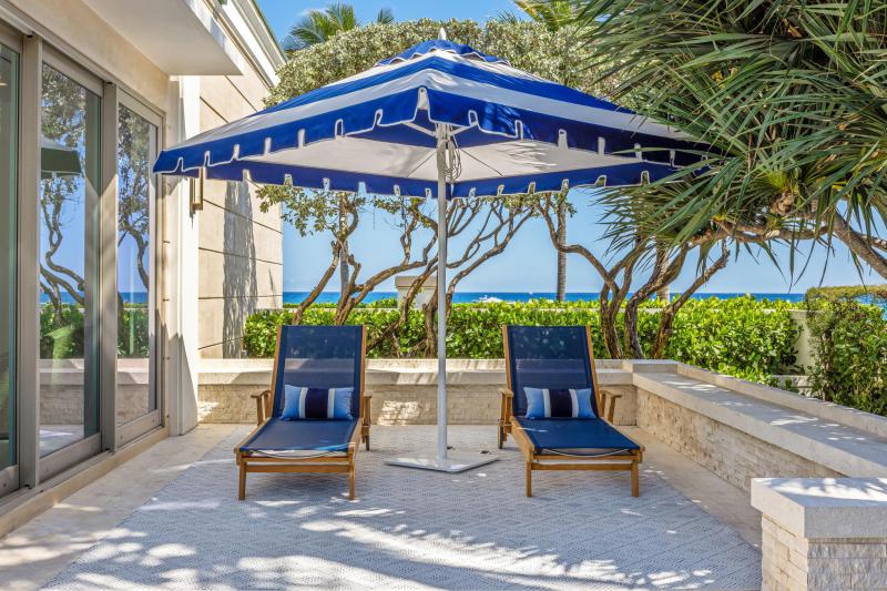  Single Family Homes Photo 24:  Palm Beach,  FL 33480