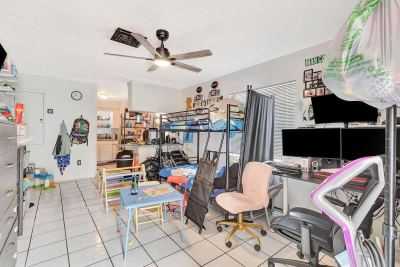 Duplex, Triplex and Fourplex Images