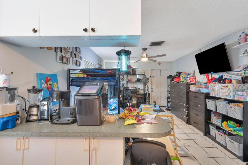Duplex, Triplex and Fourplex Images