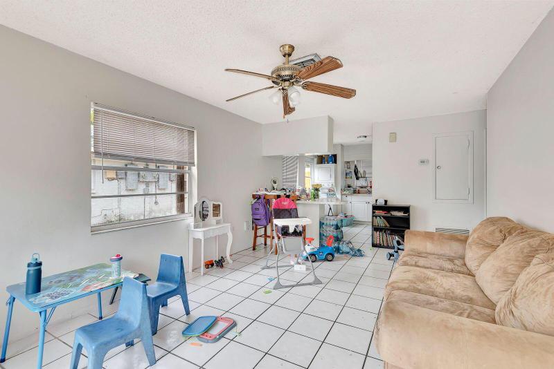 Duplex, Triplex and Fourplex Images