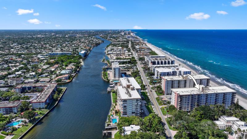  Condo & Townhome Photos