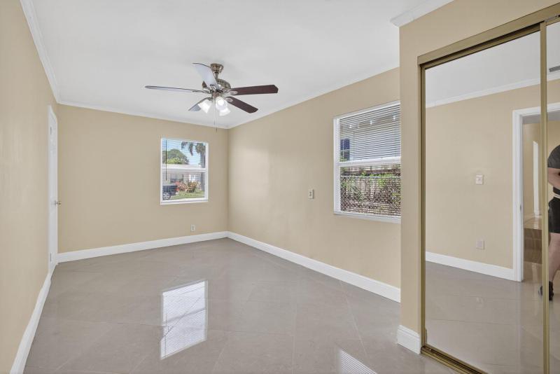 Duplex, Triplex and Fourplex Images