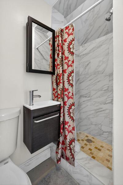 Duplex, Triplex and Fourplex Images