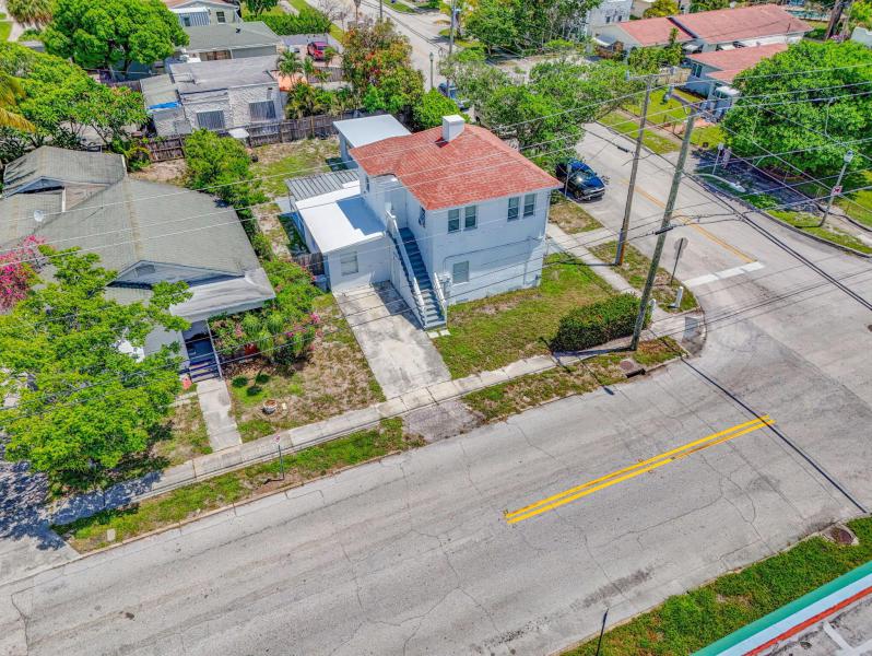 Duplex, Triplex and Fourplex Images