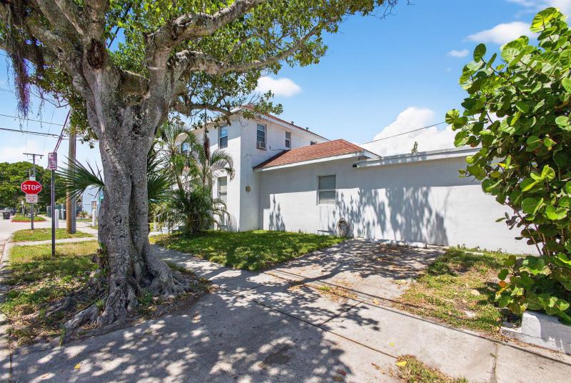 Duplex, Triplex and Fourplex Images