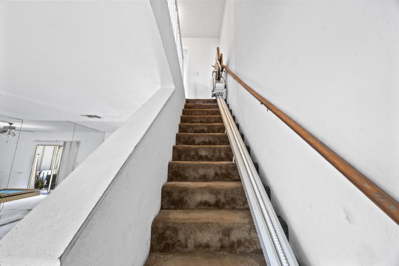  Condo & Townhome Photos