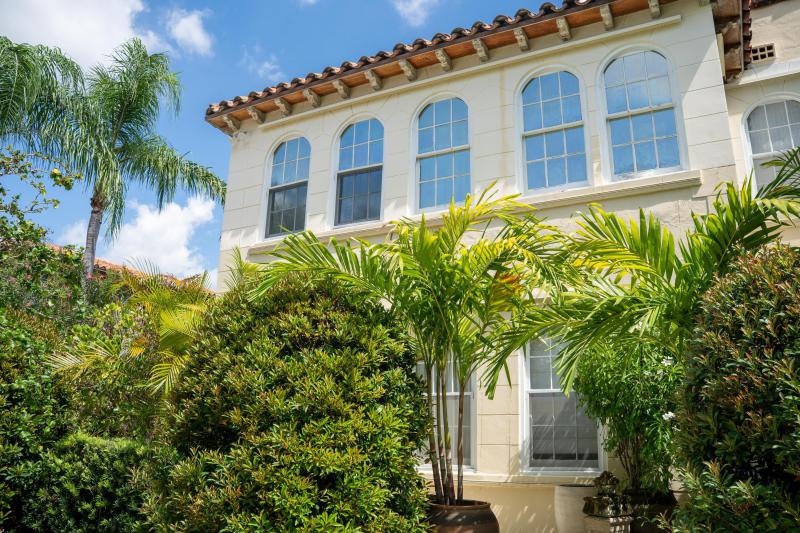 Duplex, Triplex and Fourplex Images