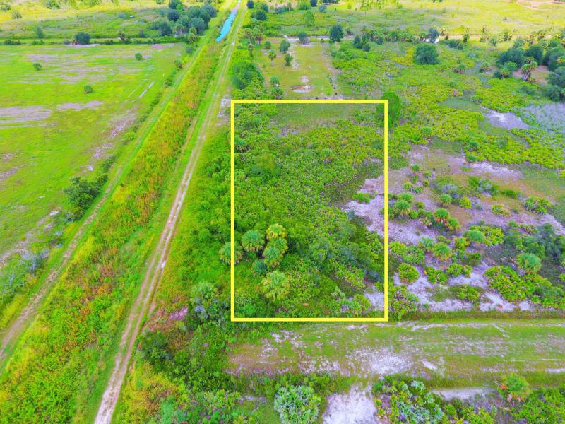  Commercial & Industrial Land Images 