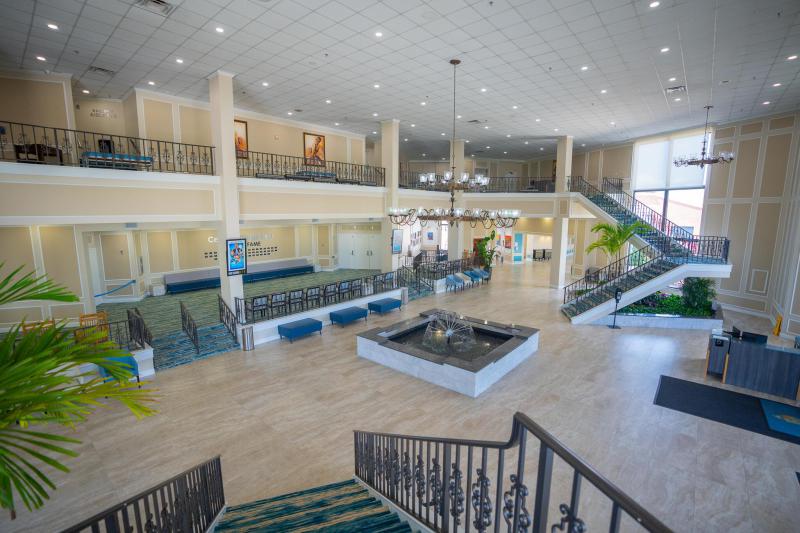  Condo & Townhome Photos