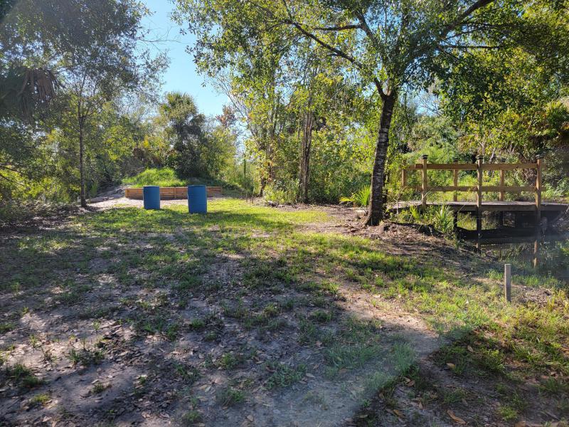  Commercial & Industrial Land Images 