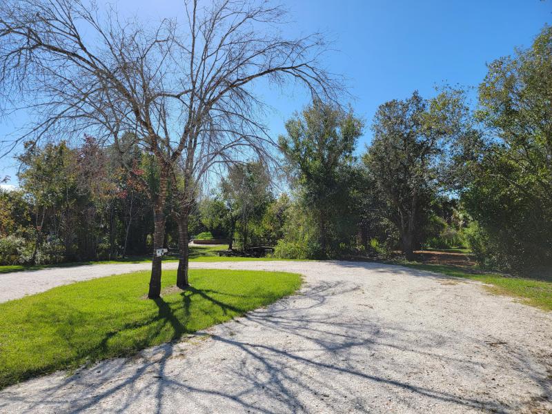  Commercial & Industrial Land Images 