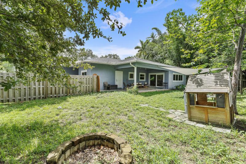  Single Family Homes Photo 18:  Fort Lauderdale,  FL 33312