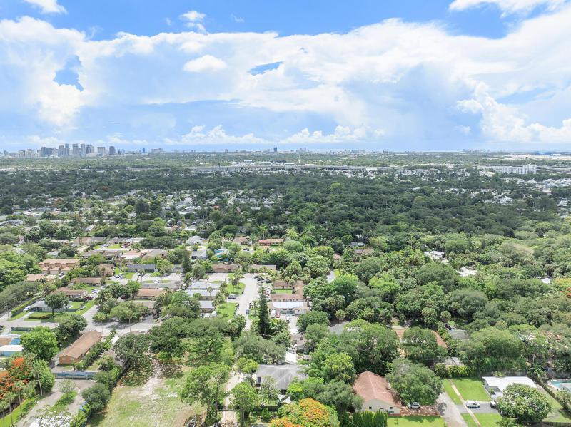  Single Family Homes Photo 25:  Fort Lauderdale,  FL 33312