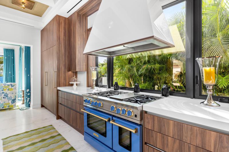  Single Family Homes Photo 16:  Palm Beach,  FL 33480