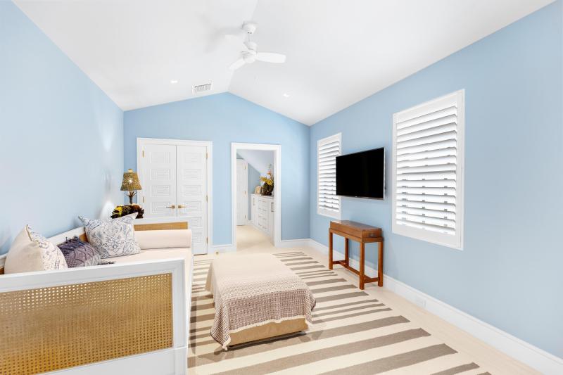  Single Family Homes Photo 35:  Palm Beach,  FL 33480