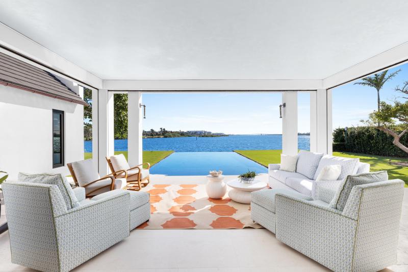  Single Family Homes Photo 39:  Palm Beach,  FL 33480