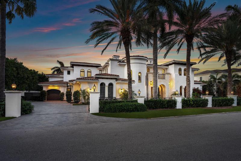  Single Family Homes Photo 3:  Boca Raton,  FL 33432