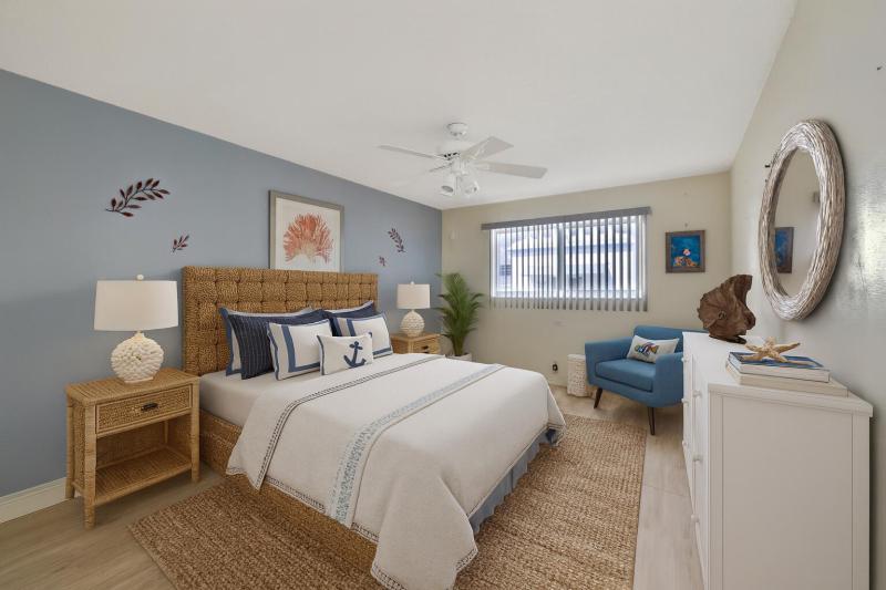  Condo & Townhome Photos