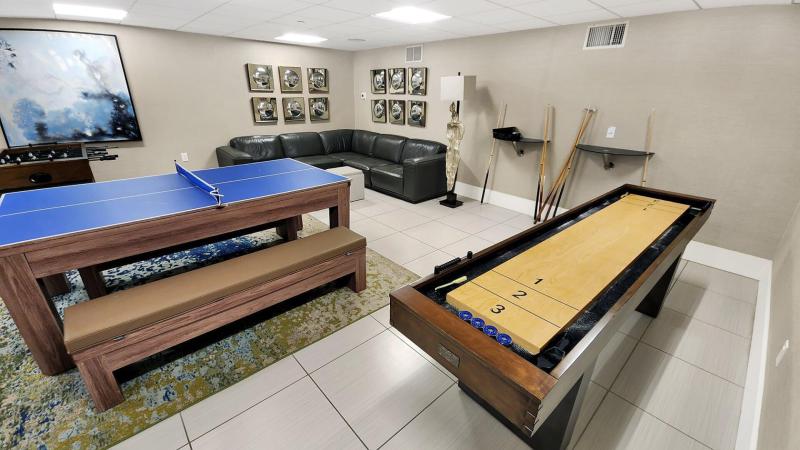  Condo & Townhome Photos