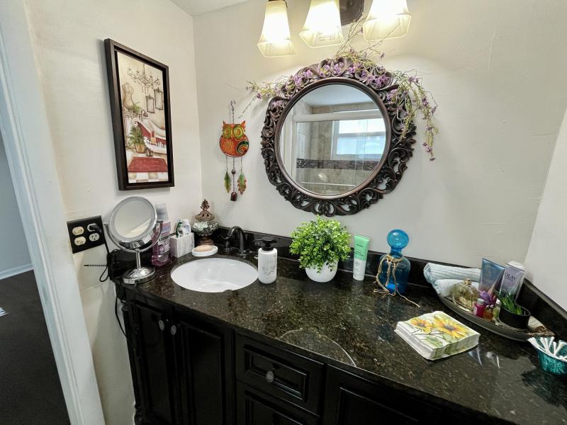  Condo & Townhome Photos