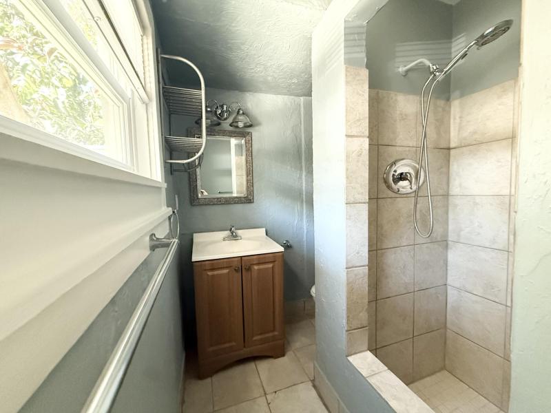 Duplex, Triplex and Fourplex Images