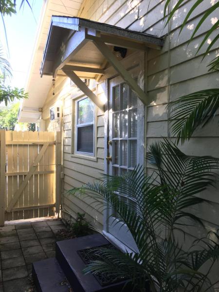 Duplex, Triplex and Fourplex Images