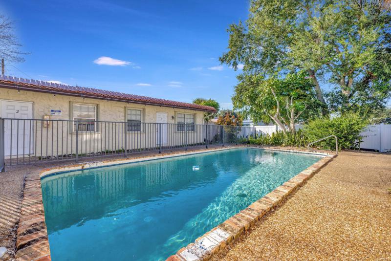 Duplex, Triplex and Fourplex Images